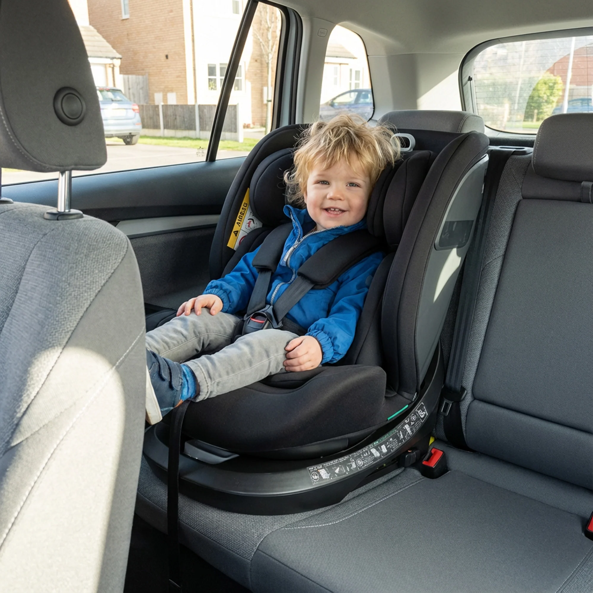 Cassie Luxe I-size Autostoel - Groep 0-1-2-3 - Isofix - Draaibaar 360° - Nougat - Image 3